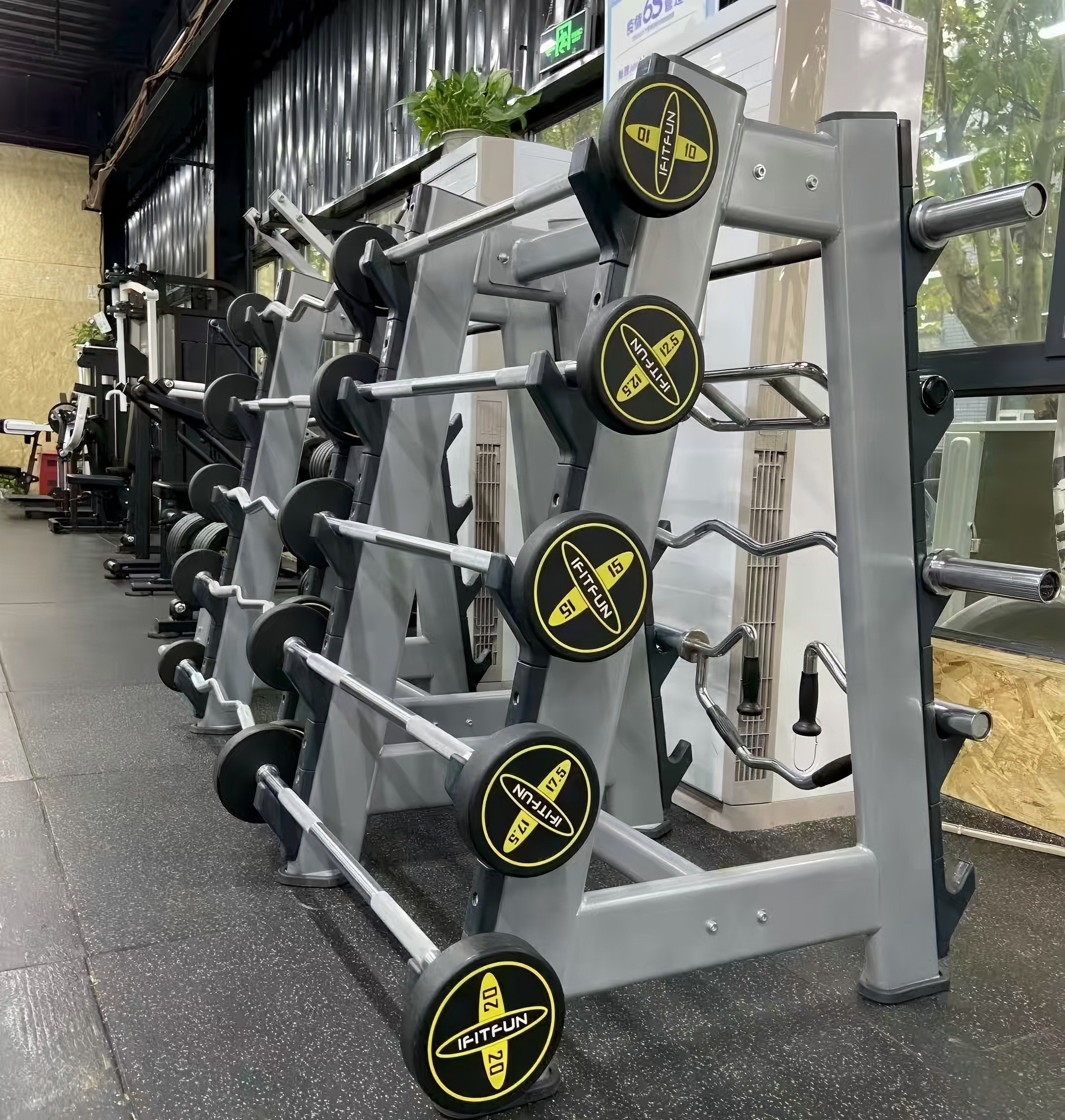 Opas barbell -palkkien valitsemiseen kuntolaitteille