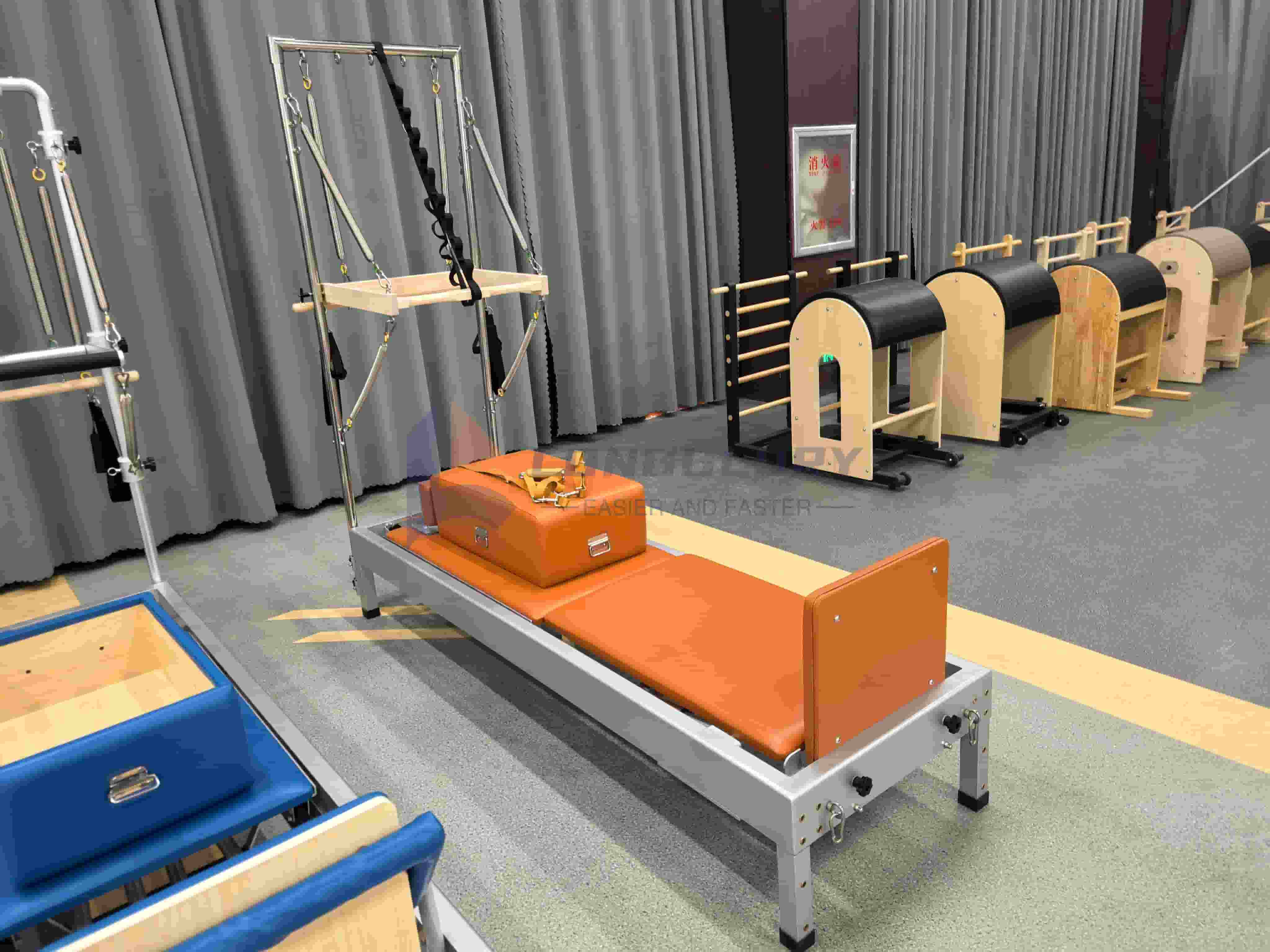 Alumiininen Pilates-puhdistaja tornilla