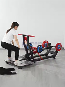Hip trainer for bodybuilding