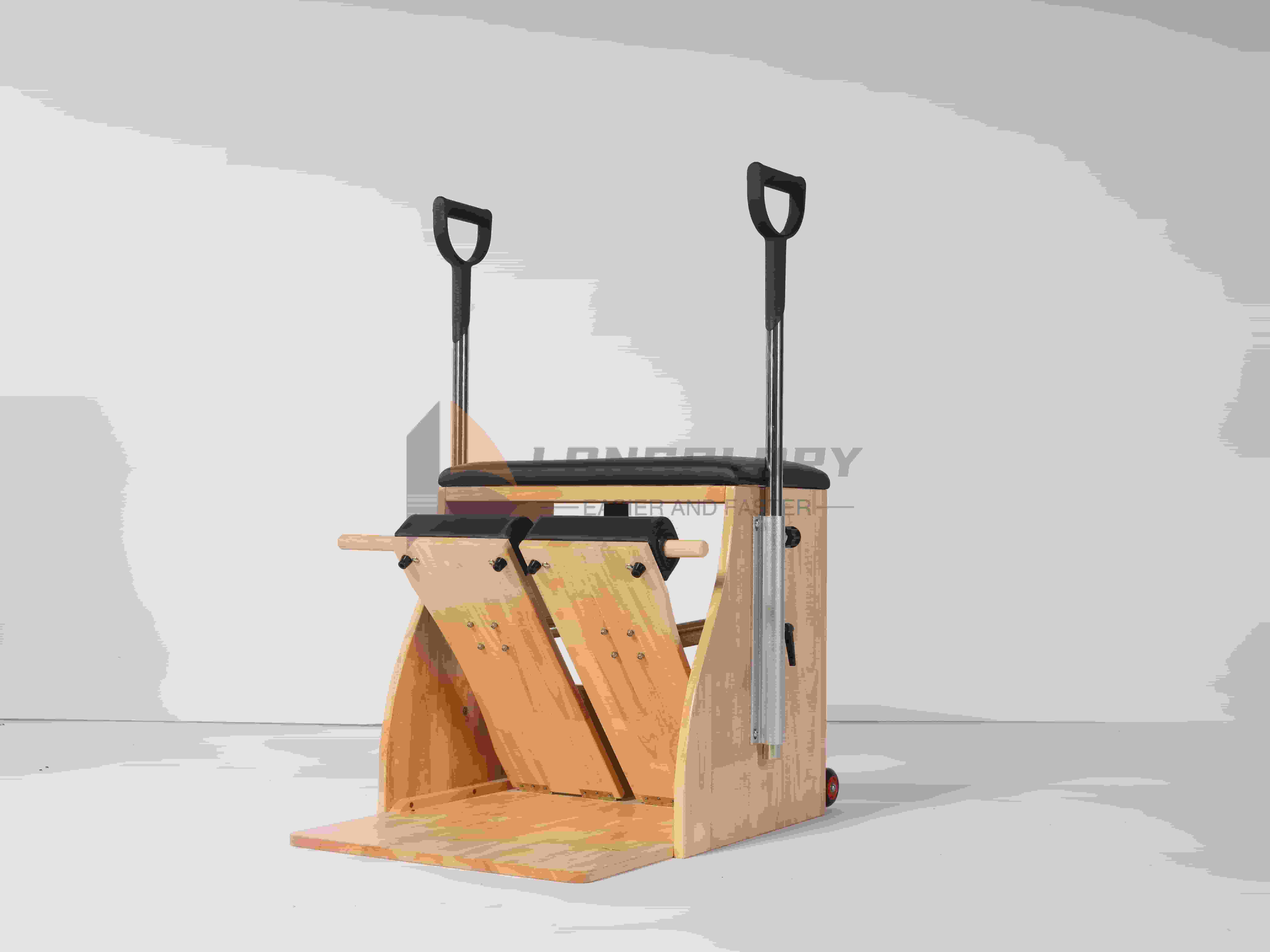 Tammipuinen Wunda-tuoli