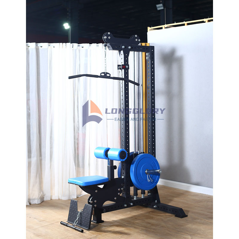 Levyllä ladattu Lat Pulldown kone